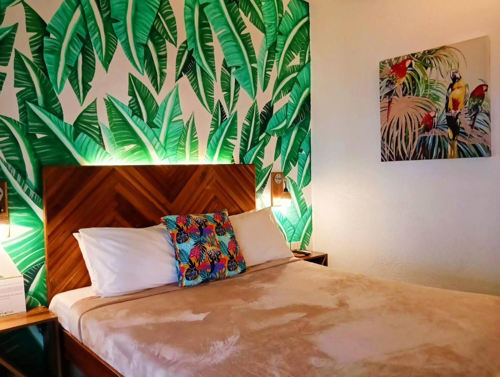 Suites By Eco Hotels El Nido Exterior photo
